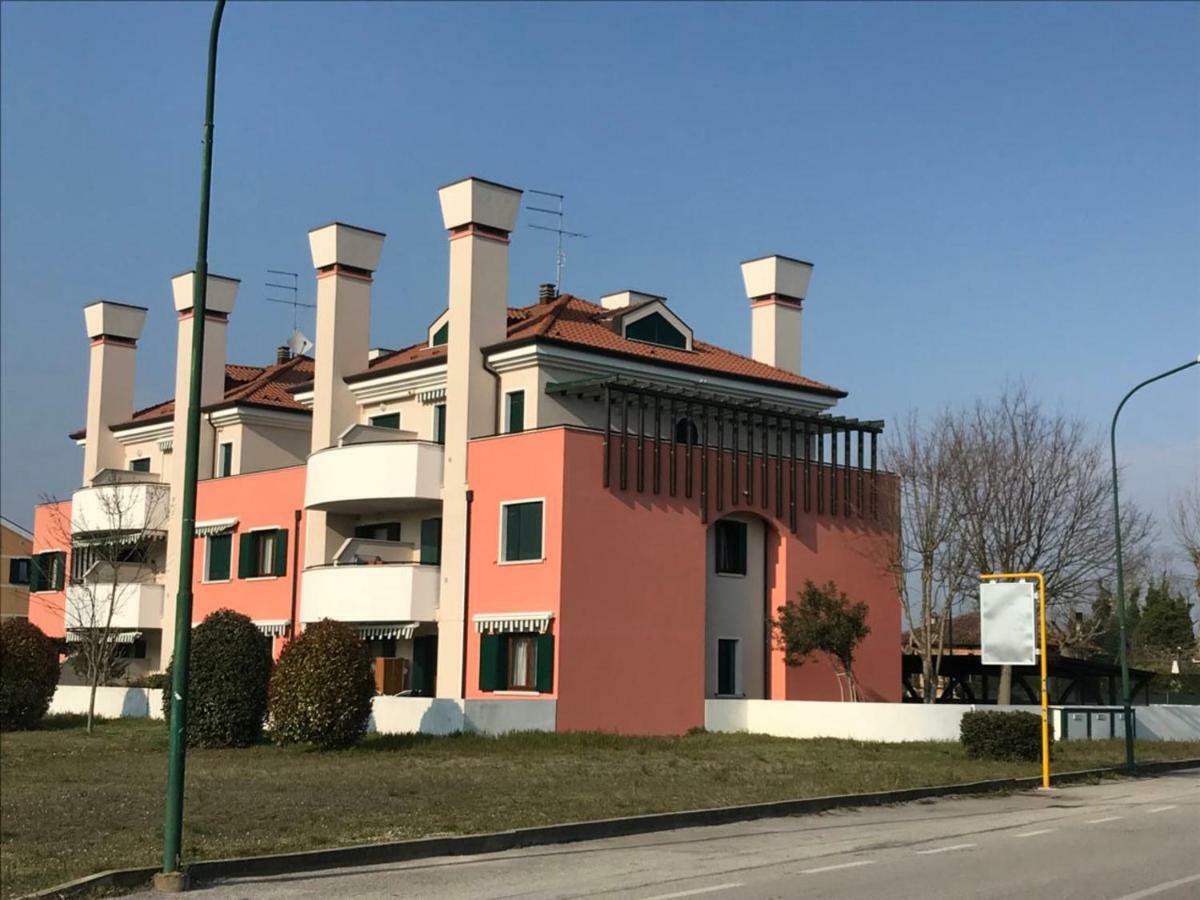 Adhara Apartment Cavallino-Treporti Eksteriør billede